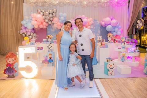 fotografia festa infantil Ribeirão das Neves
decoração festa infantil Ribeirão das Neves
fotógrafo infantil Belo Horizonte
fotografia aniversário infantil BH
decoração temática festa infantil Belo Horizonte
fotografia festa infantil Contagem MG
decoração '