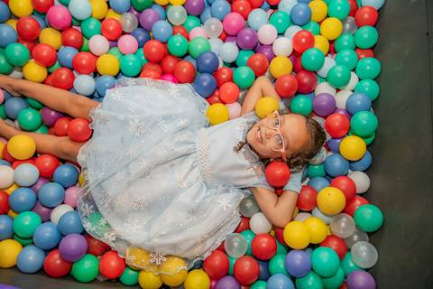 fotografia festa infantil Ribeirão das Neves
decoração festa infantil Ribeirão das Neves
fotógrafo infantil Belo Horizonte
fotografia aniversário infantil BH
decoração temática festa infantil Belo Horizonte
fotografia festa infantil Contagem MG
decoração '