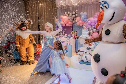 fotografia festa infantil Ribeirão das Neves
decoração festa infantil Ribeirão das Neves
fotógrafo infantil Belo Horizonte
fotografia aniversário infantil BH
decoração temática festa infantil Belo Horizonte
fotografia festa infantil Contagem MG
decoração '