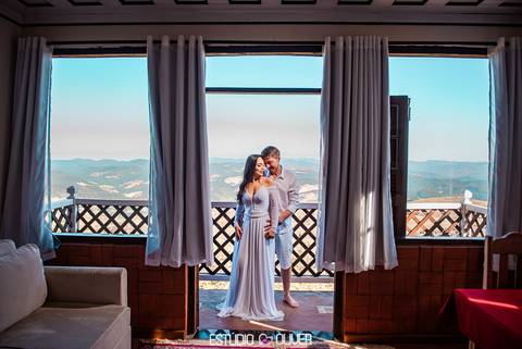 ensaio pre wedding em lavras novas, ensaio em lavras novas, pre casamento em lavras novas, lavras novas, pre wedding, estudio oliver,  oliver fotografia, estudio de fotografia,  poses para fotos pre casamento'