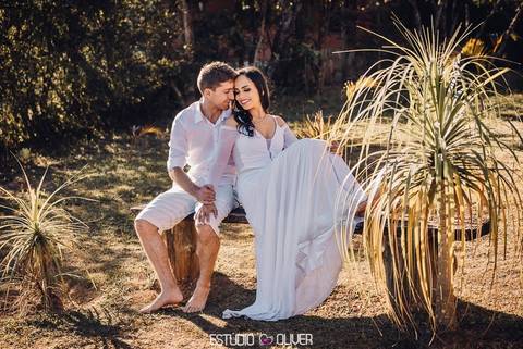 ensaio pre wedding em lavras novas, ensaio em lavras novas, pre casamento em lavras novas, lavras novas, pre wedding, estudio oliver,  oliver fotografia, estudio de fotografia,  poses para fotos pre casamento'