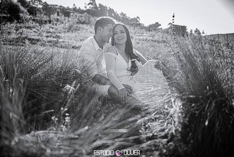 ensaio pre wedding em lavras novas, ensaio em lavras novas, pre casamento em lavras novas, lavras novas, pre wedding, estudio oliver,  oliver fotografia, estudio de fotografia,  poses para fotos pre casamento'