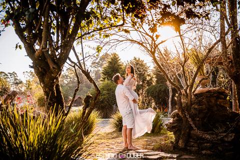 ensaio pre wedding em lavras novas, ensaio em lavras novas, pre casamento em lavras novas, lavras novas, pre wedding, estudio oliver,  oliver fotografia, estudio de fotografia,  poses para fotos pre casamento'