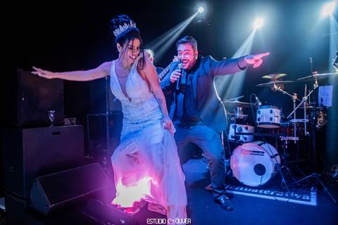 espaço villagio, espaço villagio pampulha, espaço de festa na Pampulha, horizonte, fotografo de casamento em belo horizonte, melhores fotografo de bh,  boate, pista de led, pista de dança de led, la casa de papel em casamento,'