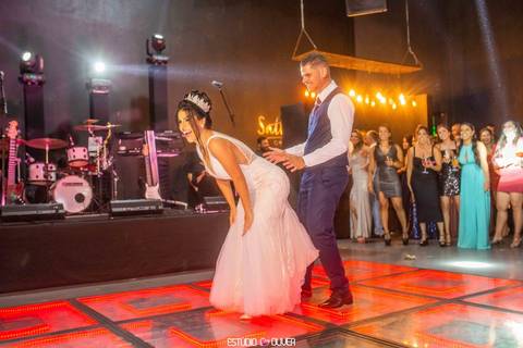 espaço villagio, espaço villagio pampulha, espaço de festa na Pampulha, horizonte, fotografo de casamento em belo horizonte, melhores fotografo de bh,  boate, pista de led, pista de dança de led'