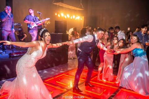 espaço villagio, espaço villagio pampulha, espaço de festa na Pampulha, horizonte, fotografo de casamento em belo horizonte, melhores fotografo de bh,  boate, pista de led, pista de dança de led'