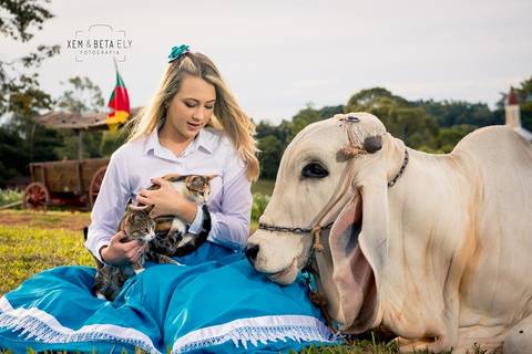 Ensaio-externo-15-anos-Lomba Grande-Novo-Hamburgo-RS'