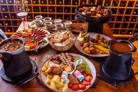 foto fondue completo'