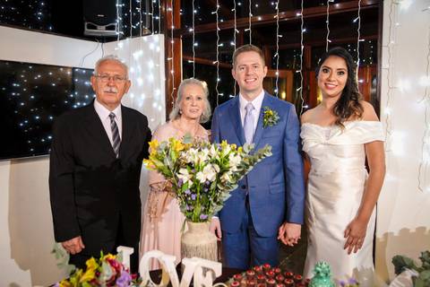 casamento Juliana e Andrew. Ubatuba, praia das Toninhas. Espaço Uluar'