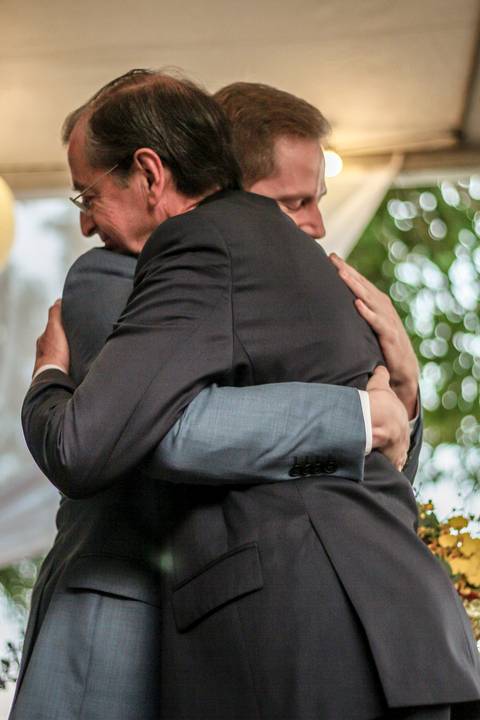 casamento Juliana e Andrew. Cerimônia. Ubatuba, praia das Toninhas. Espaço Uluar'
