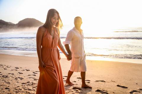 Ensaio casal nascer do sol - Ubatuba'