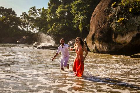 Ensaio casal nascer do sol - Ubatuba, praia do Félix'