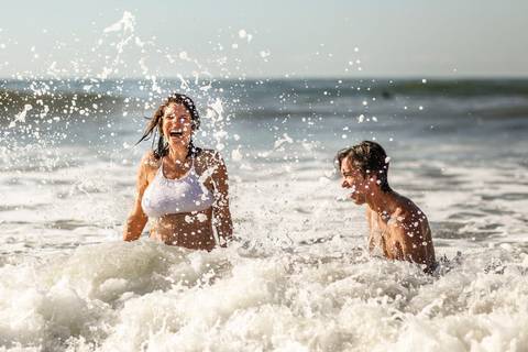 Ensaio Casal Gestante Praia Itamambuca, Ubatuba, Nascer do sol. '