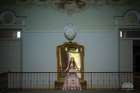Julia - Julia 15 anos - 15 Anos - Quinze Anos - Ensaio Externo - Debutante - Biblioteca Pública de Pelotas - Porto de Pelotas - Parque Una- Família - Luz - Antonio Rocha Fotografias - Antonio Rocha - @antoniorochafotografias '