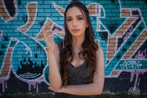 Julia - Julia 15 anos - 15 Anos - Quinze Anos - Ensaio Externo - Debutante - Biblioteca Pública de Pelotas - Porto de Pelotas - Parque Una- Família - Luz - Antonio Rocha Fotografias - Antonio Rocha - @antoniorochafotografias '