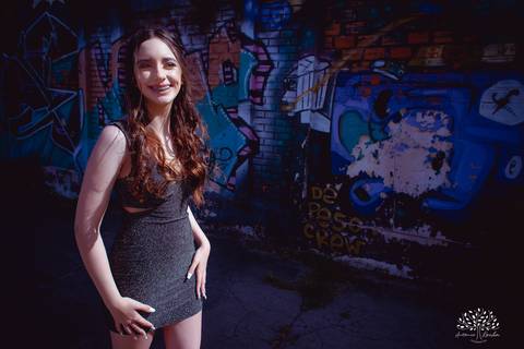 Julia - Julia 15 anos - 15 Anos - Quinze Anos - Ensaio Externo - Debutante - Biblioteca Pública de Pelotas - Porto de Pelotas - Parque Una- Família - Luz - Antonio Rocha Fotografias - Antonio Rocha - @antoniorochafotografias '