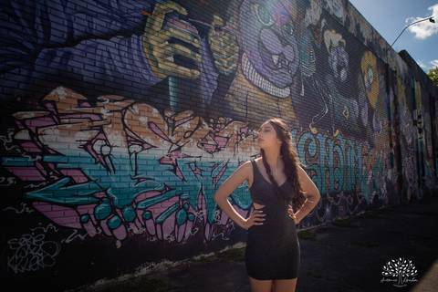 Julia - Julia 15 anos - 15 Anos - Quinze Anos - Ensaio Externo - Debutante - Biblioteca Pública de Pelotas - Porto de Pelotas - Parque Una- Família - Luz - Antonio Rocha Fotografias - Antonio Rocha - @antoniorochafotografias '