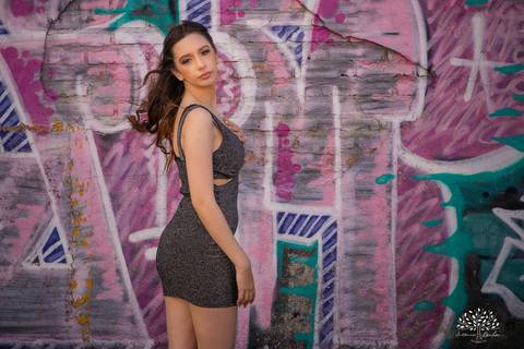 Julia - Julia 15 anos - 15 Anos - Quinze Anos - Ensaio Externo - Debutante - Biblioteca Pública de Pelotas - Porto de Pelotas - Parque Una- Família - Luz - Antonio Rocha Fotografias - Antonio Rocha - @antoniorochafotografias '