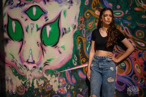 Julia - Julia 15 anos - 15 Anos - Quinze Anos - Ensaio Externo - Debutante - Biblioteca Pública de Pelotas - Porto de Pelotas - Parque Una- Família - Luz - Antonio Rocha Fotografias - Antonio Rocha - @antoniorochafotografias '