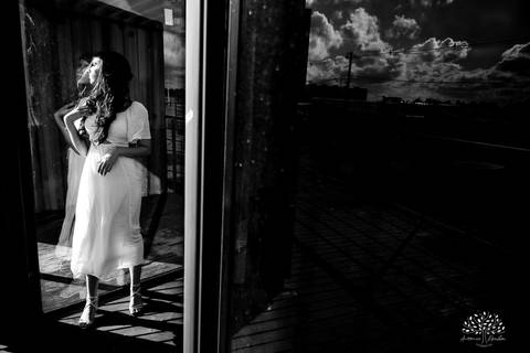 Julia - Julia 15 anos - 15 Anos - Quinze Anos - Ensaio Externo - Debutante - Biblioteca Pública de Pelotas - Porto de Pelotas - Parque Una- Família - Luz - Antonio Rocha Fotografias - Antonio Rocha - @antoniorochafotografias '