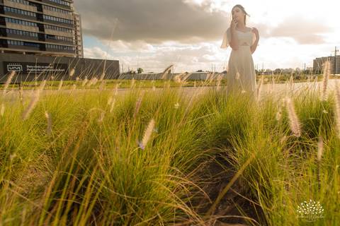 Julia - Julia 15 anos - 15 Anos - Quinze Anos - Ensaio Externo - Debutante - Biblioteca Pública de Pelotas - Porto de Pelotas - Parque Una- Família - Luz - Antonio Rocha Fotografias - Antonio Rocha - @antoniorochafotografias '