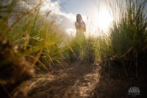 Julia - Julia 15 anos - 15 Anos - Quinze Anos - Ensaio Externo - Debutante - Biblioteca Pública de Pelotas - Porto de Pelotas - Parque Una- Família - Luz - Antonio Rocha Fotografias - Antonio Rocha - @antoniorochafotografias '