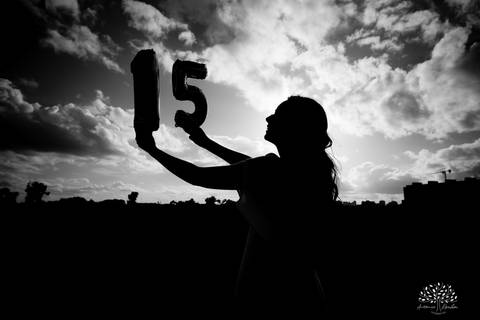 Julia - Julia 15 anos - 15 Anos - Quinze Anos - Ensaio Externo - Debutante - Biblioteca Pública de Pelotas - Porto de Pelotas - Parque Una- Família - Luz - Antonio Rocha Fotografias - Antonio Rocha - @antoniorochafotografias '