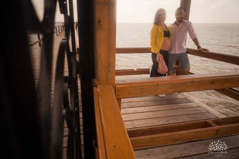 Thaiana + Maiquinho = Lis -  Gravidez – Gestação – Estou chegando – Menina – Gestação de Menina – Mundo Colorido – Parto humanizado– Ensaio Gestante - Fotografia de Família – Laranjal - Satolep –– Pelotas – @antoniorochafotografias'