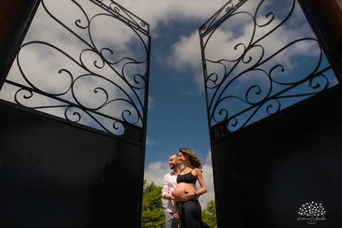 Thaiana + Maiquinho = Lis -  Gravidez – Gestação – Estou chegando – Menina – Gestação de Menina – Mundo Colorido – Parto humanizado– Ensaio Gestante - Fotografia de Família – Laranjal - Satolep –– Pelotas – @antoniorochafotografias'