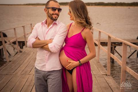 Thaiana + Maiquinho = Lis -  Gravidez – Gestação – Estou chegando – Menina – Gestação de Menina – Mundo Colorido – Parto humanizado– Ensaio Gestante - Fotografia de Família – Laranjal - Satolep –– Pelotas – @antoniorochafotografias'