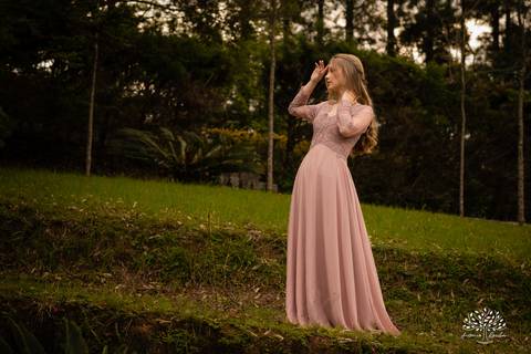 Helena – Helena 15 Anos – Ensaio – Ensaio Ar Livre – Ensaio Externa – Ensaio de 15 Anos – Quinze Anos – 15 Anos – Chácara Fiss – Linda – Família – Amigos – Tarde de Sol – Amor – Felicidade – Fotografia de Família – Antonio Rocha Fotografias – Pelotas – RS'