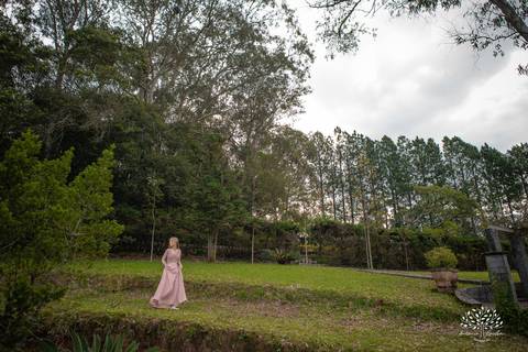 Helena – Helena 15 Anos – Ensaio – Ensaio Ar Livre – Ensaio Externa – Ensaio de 15 Anos – Quinze Anos – 15 Anos – Chácara Fiss – Linda – Família – Amigos – Tarde de Sol – Amor – Felicidade – Fotografia de Família – Antonio Rocha Fotografias – Pelotas – RS'