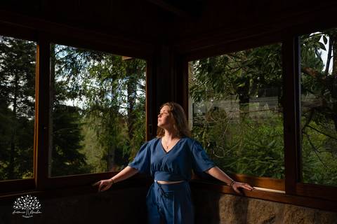 Júlia – Júlia 15 Anos – Ensaio – Ensaio Debutante – Chácara da Família Fiss – Debutante – Campo – Felicidade – Foto Premiada – Livro – Fotografia de Família – Debutante – Pôr do Sol – Vestido – Dourado – Antonio Rocha Fotografias – Pelotas – Linda – Sarda'