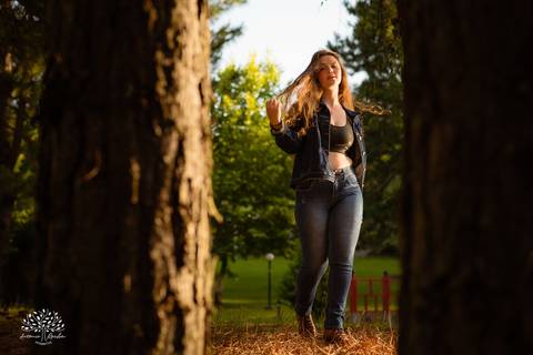 Júlia – Júlia 15 Anos – Ensaio – Ensaio Debutante – Chácara da Família Fiss – Debutante – Campo – Felicidade – Foto Premiada – Livro – Fotografia de Família – Debutante – Pôr do Sol – Vestido – Dourado – Antonio Rocha Fotografias – Pelotas – Linda – Sarda'