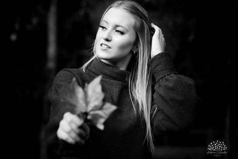 Milena – Milena 15 Anos – Ensaio – Ensaio Debutante – Chácara Família Fiss – Debutante – Campo – Felicidade – Foto Premiada – Loira – Fotografia de Família – Debutante – Pôr do Sol – Exigente – Dourado – Antonio Rocha Fotografias – Pelotas – Linda – Dogs '