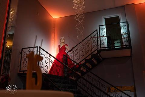 Milena – Milena 15 Anos – Festa – Festa Debutante – Chácara do Amanhecer – Debutante – Campo – Felicidade – Loira – Fotografia de Família – Debutante – Pôr do Sol – Exigente – Vermelho – Antonio Rocha Fotografias – Pelotas – Quinze Anos – Alegria – Feliz'