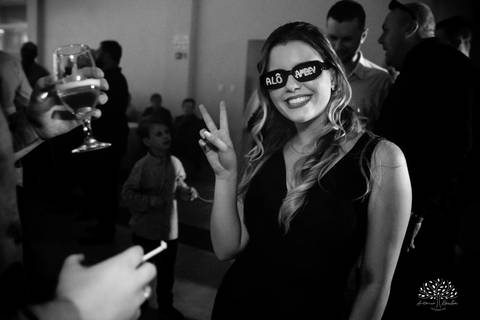 Milena – Milena 15 Anos – Festa – Festa Debutante – Chácara do Amanhecer – Debutante – Campo – Felicidade – Loira – Fotografia de Família – Debutante – Pôr do Sol – Exigente – Vermelho – Antonio Rocha Fotografias – Pelotas – Quinze Anos – Alegria – Feliz'