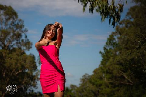 Nathália – Nathália 15 Anos – Ensaio – Ensaio Debutante – Parque Stone Land – Debutante – Campo – Felicidade – Livro – Fotografia de Família – Debutante – Pôr do Sol – Sorrir – Sorriso – Antonio Rocha Fotografias – Pelotas – Linda – Ensaio Externo – Vida '