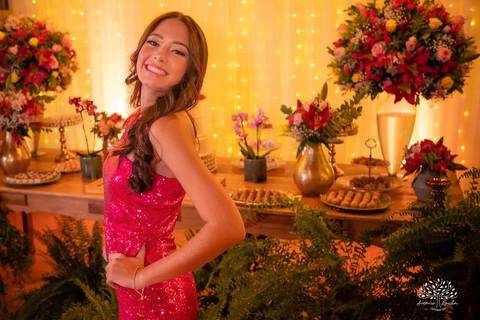 Nathália – Nathália 15 Anos – Festa 15 Anos – Debutante – Dom Manuel Quinta de Eventos – Festa – Felicidade – Fotografia de Família – Quinze Anos – 15 Anos – Sorrir – Sorriso – Antonio Rocha Fotografias – Pelotas – Linda – Vida Boa – Festão – Noite Linda '