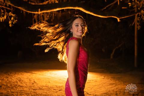 Nathália – Nathália 15 Anos – Festa 15 Anos – Debutante – Dom Manuel Quinta de Eventos – Festa – Felicidade – Fotografia de Família – Quinze Anos – 15 Anos – Sorrir – Sorriso – Antonio Rocha Fotografias – Pelotas – Linda – Vida Boa – Festão – Noite Linda '