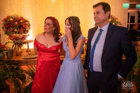 Nathália – Nathália 15 Anos – Festa 15 Anos – Debutante – Dom Manuel Quinta de Eventos – Festa – Felicidade – Fotografia de Família – Quinze Anos – 15 Anos – Sorrir – Sorriso – Antonio Rocha Fotografias – Pelotas – Linda – Vida Boa – Festão – Noite Linda '