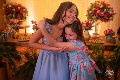 Nathália – Nathália 15 Anos – Festa 15 Anos – Debutante – Dom Manuel Quinta de Eventos – Festa – Felicidade – Fotografia de Família – Quinze Anos – 15 Anos – Sorrir – Sorriso – Antonio Rocha Fotografias – Pelotas – Linda – Vida Boa – Festão – Noite Linda '