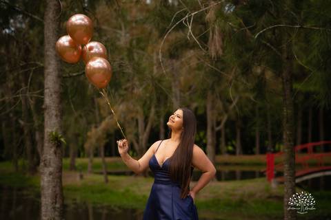 Julia Insaurriaga – Julia 15 Anos – Ensaio – Ensaio Debutante – Chácara da Família Fiss – Debutante – Campo – Felicidade – Chimarrão – Fotografia de Família – Debutante – Pôr do Sol – Vestido – Azul – Antonio Rocha Fotografias – Pelotas – Linda – Viver'