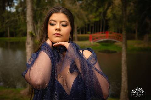 Julia Insaurriaga – Julia 15 Anos – Ensaio – Ensaio Debutante – Chácara da Família Fiss – Debutante – Campo – Felicidade – Chimarrão – Fotografia de Família – Debutante – Pôr do Sol – Vestido – Azul – Antonio Rocha Fotografias – Pelotas – Linda – Viver'