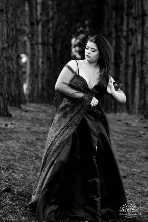 Julia Insaurriaga – Julia 15 Anos – Ensaio – Ensaio Debutante – Chácara da Família Fiss – Debutante – Campo – Felicidade – Chimarrão – Fotografia de Família – Debutante – Pôr do Sol – Vestido – Azul – Antonio Rocha Fotografias – Pelotas – Linda – Viver '