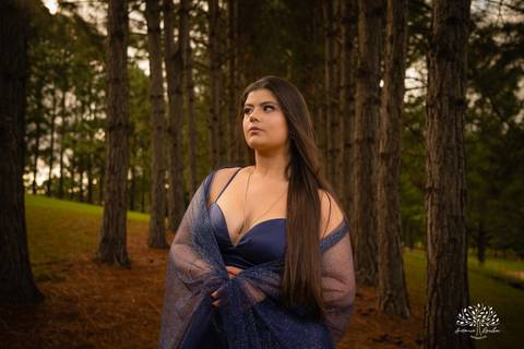 Julia Insaurriaga – Julia 15 Anos – Ensaio – Ensaio Debutante – Chácara da Família Fiss – Debutante – Campo – Felicidade – Chimarrão – Fotografia de Família – Debutante – Pôr do Sol – Vestido – Azul – Antonio Rocha Fotografias – Pelotas – Linda – Viver'