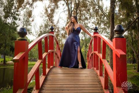 Julia Insaurriaga – Julia 15 Anos – Ensaio – Ensaio Debutante – Chácara da Família Fiss – Debutante – Campo – Felicidade – Chimarrão – Fotografia de Família – Debutante – Pôr do Sol – Vestido – Azul – Antonio Rocha Fotografias – Pelotas – Linda – Viver'
