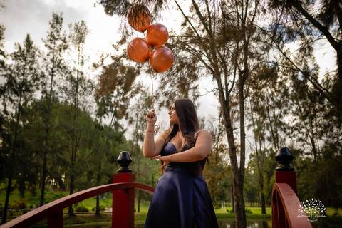Julia Insaurriaga – Julia 15 Anos – Ensaio – Ensaio Debutante – Chácara da Família Fiss – Debutante – Campo – Felicidade – Chimarrão – Fotografia de Família – Debutante – Pôr do Sol – Vestido – Azul – Antonio Rocha Fotografias – Pelotas – Linda – Viver'