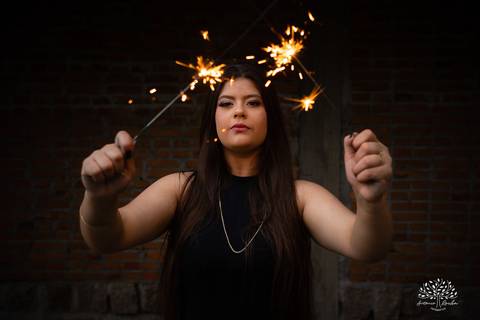 Julia Insaurriaga – Julia 15 Anos – Ensaio – Ensaio Debutante – Chácara da Família Fiss – Debutante – Campo – Felicidade – Chimarrão – Fotografia de Família – Debutante – Pôr do Sol – Vestido – Azul – Antonio Rocha Fotografias – Pelotas – Linda – Viver'