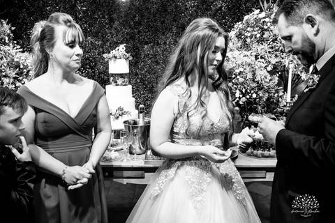 Julia – Júlia 15 Anos – Festa – Festa Debutante – Dom Manuel Quinta de Eventos – Debutante – Campo – Felicidade – Sardas – Fotografia de Família – Debutante – Pôr do Sol – Felicidade – Dourado – Antonio Rocha Fotografias – Pelotas – Quinze Anos – Alegria'